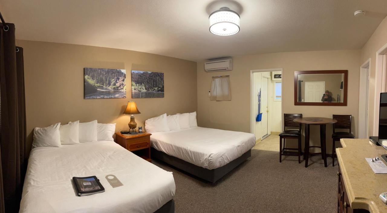 Indian Creek Lodge Douglas City Eksteriør billede