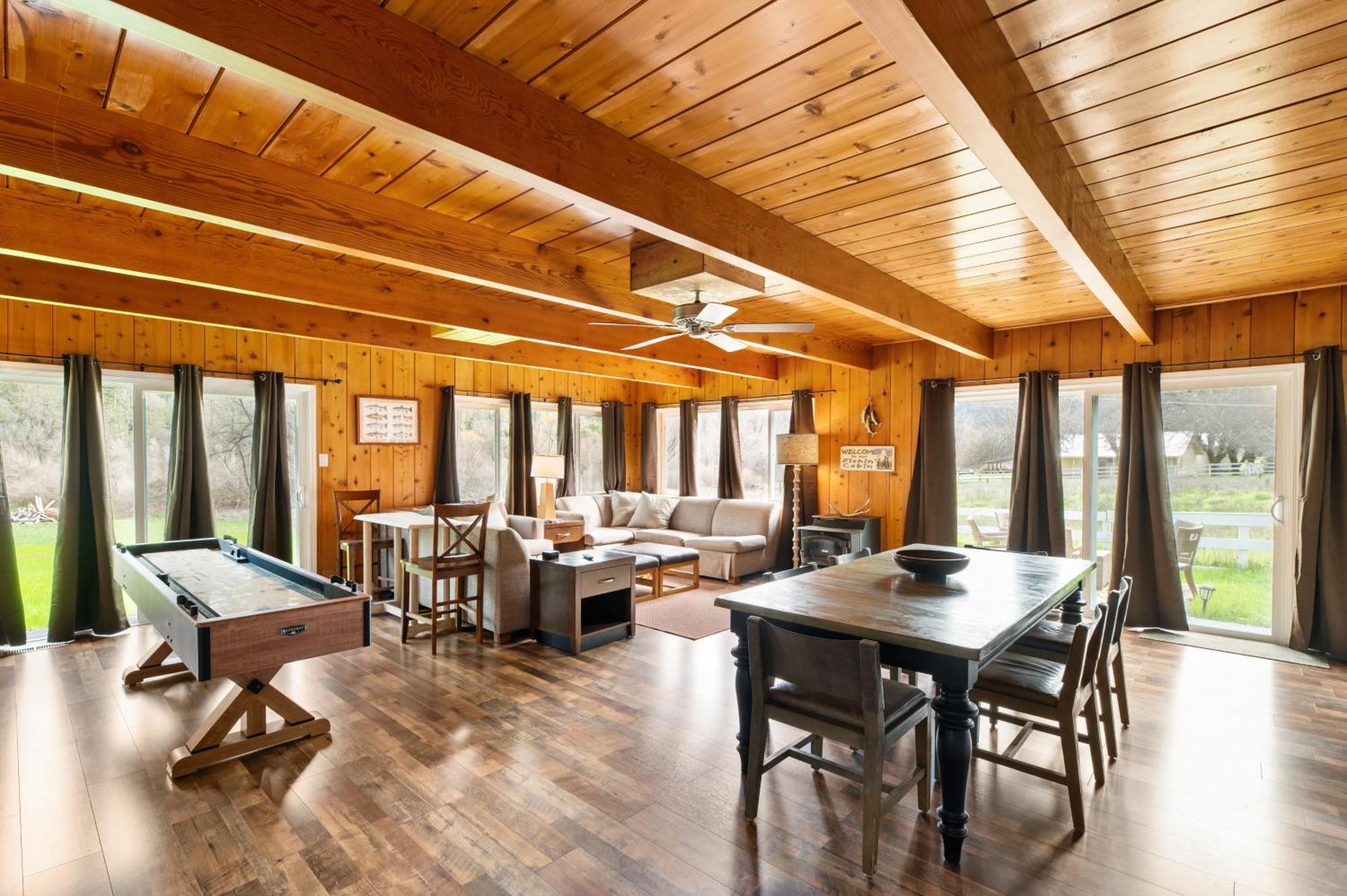 Indian Creek Lodge Douglas City Eksteriør billede